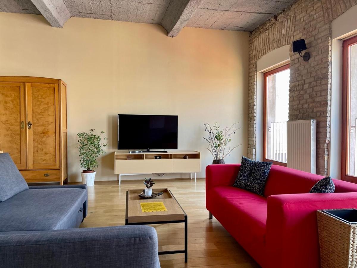 Penthouse W Private Rooftop And Free Parking ブダペスト エクステリア 写真