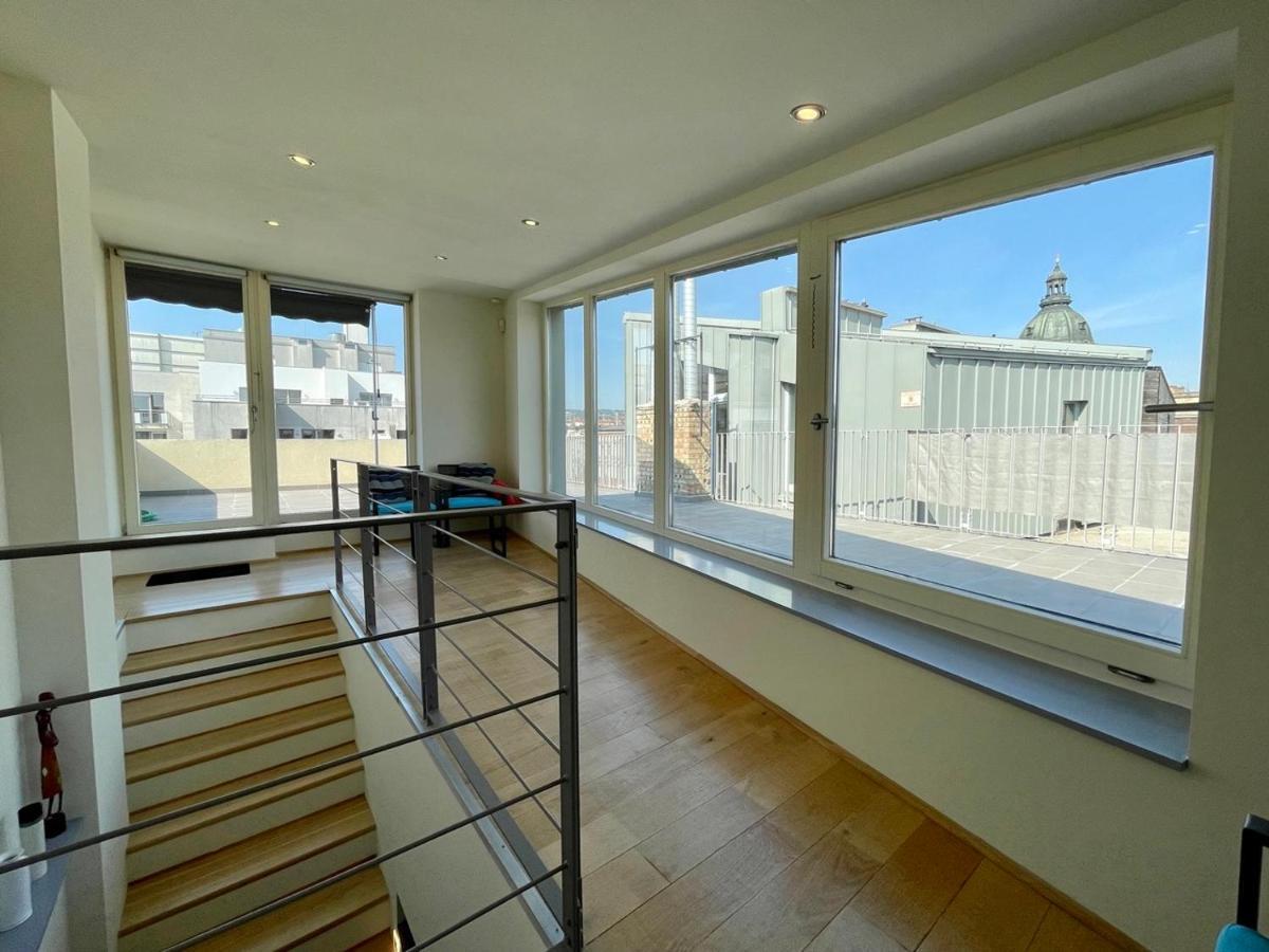 Penthouse W Private Rooftop And Free Parking ブダペスト エクステリア 写真